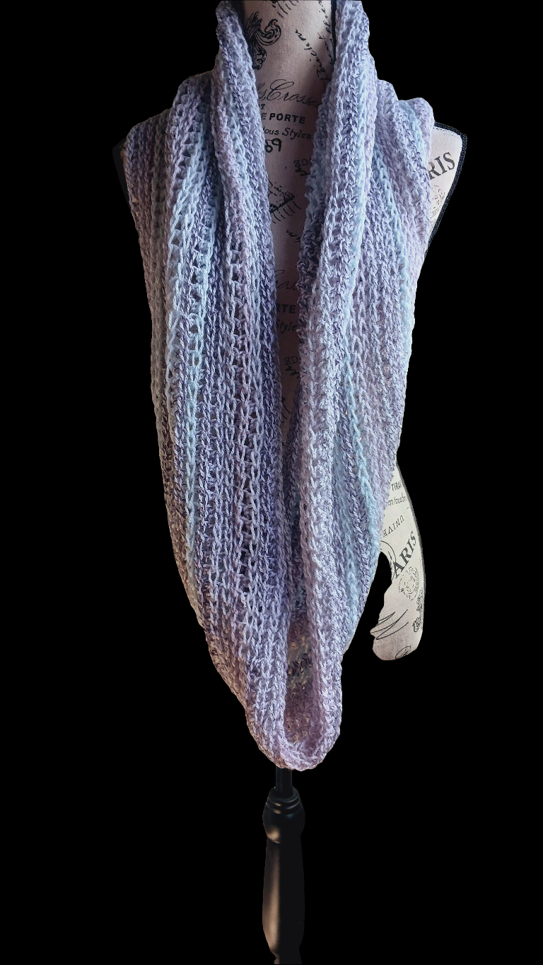 Lightweight Infinity Cowl