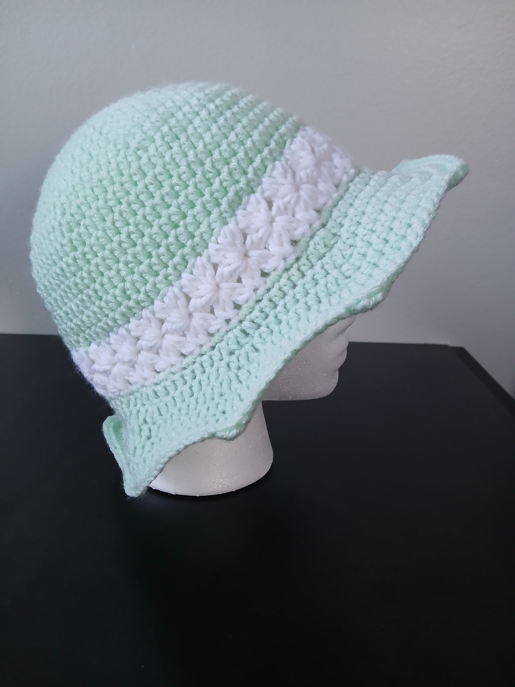 Mint Green & White Sunhat