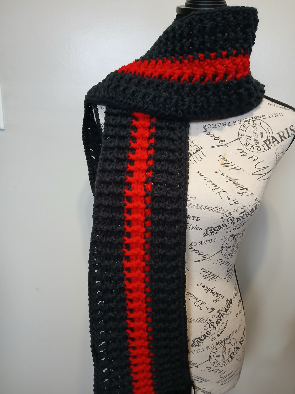 Thin Red Line Scarf