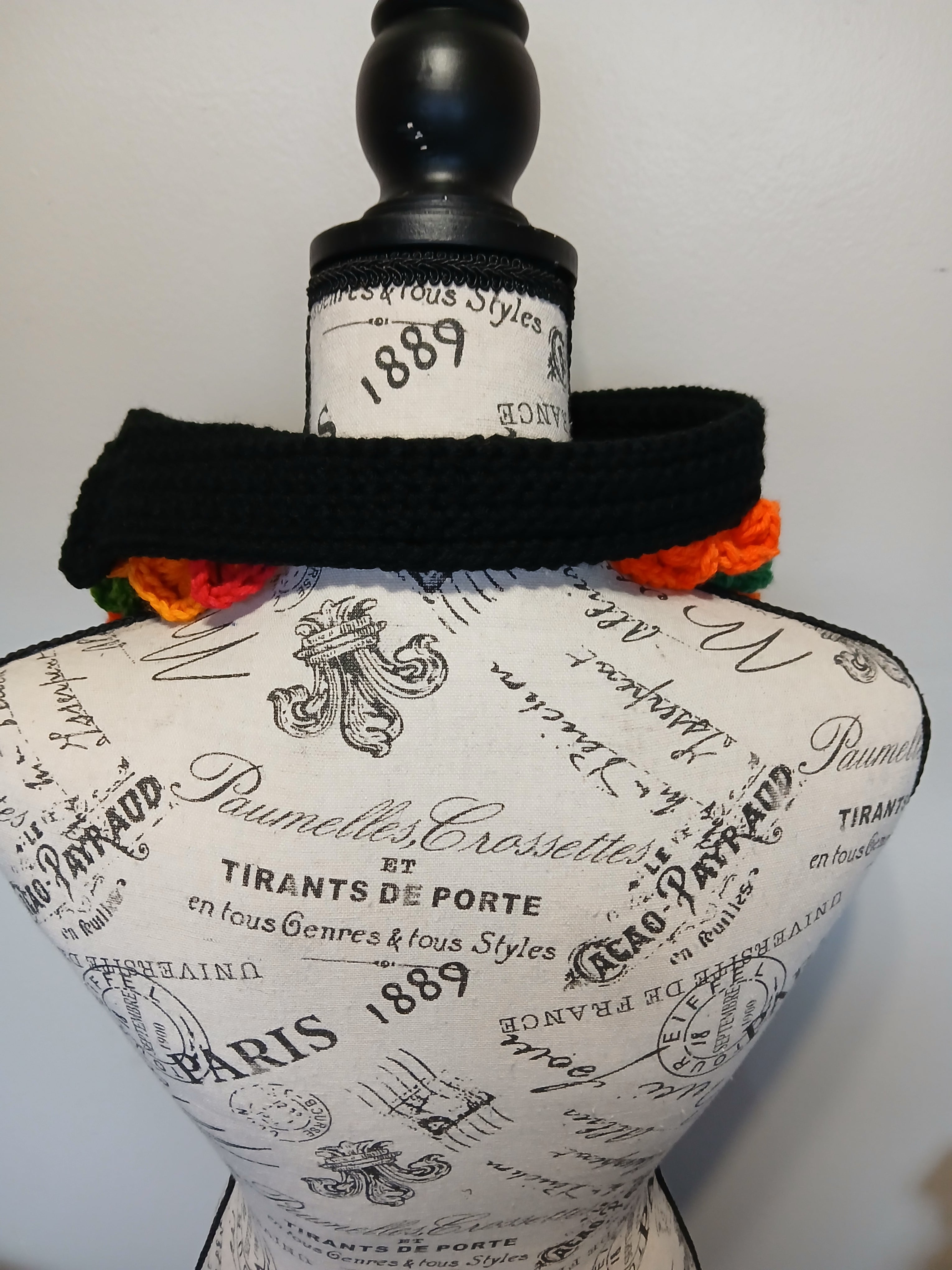 Autumn Crocodile Scale Cowl