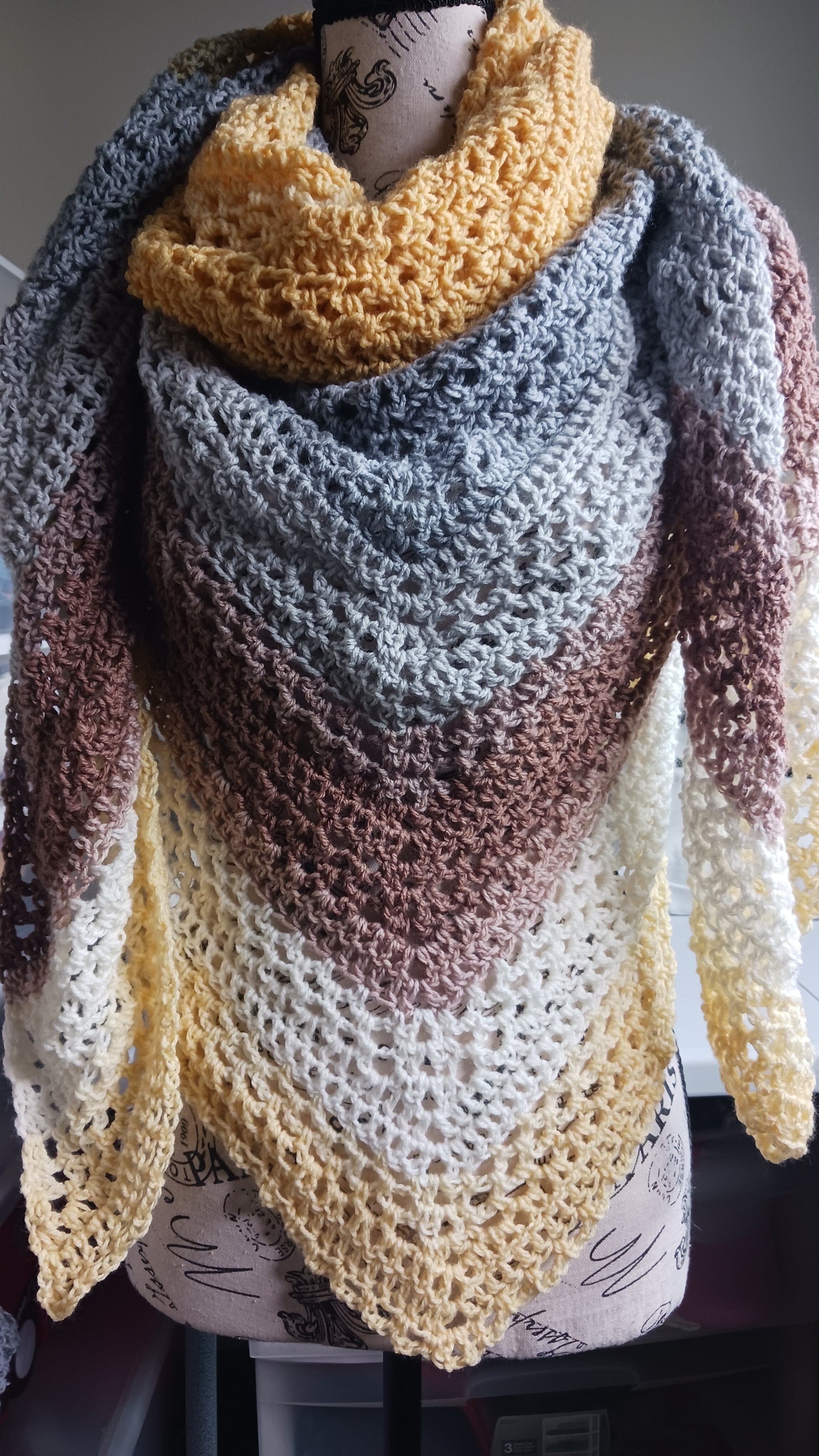Lightweight Shawl