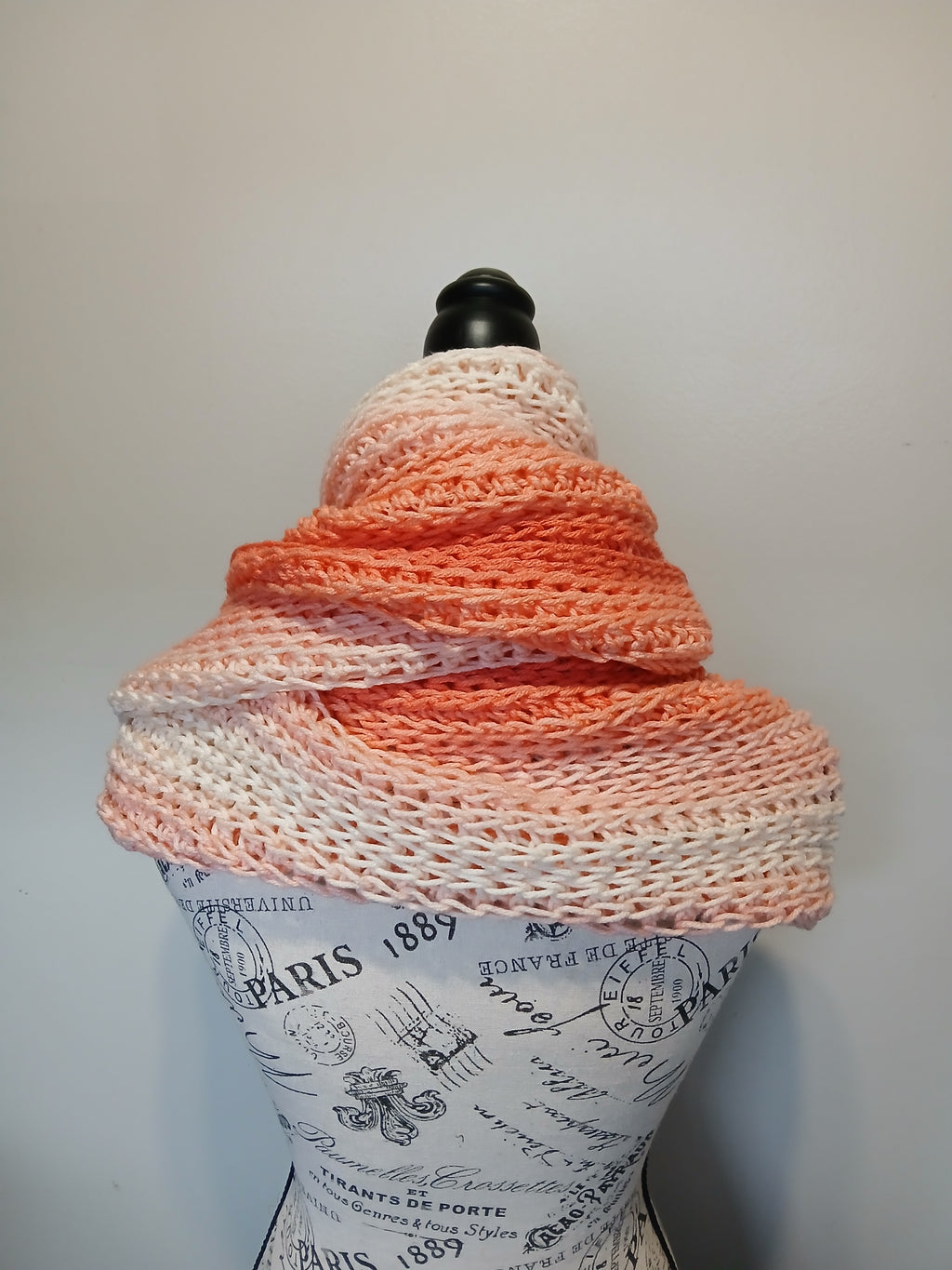 Chain Infinity Cowl