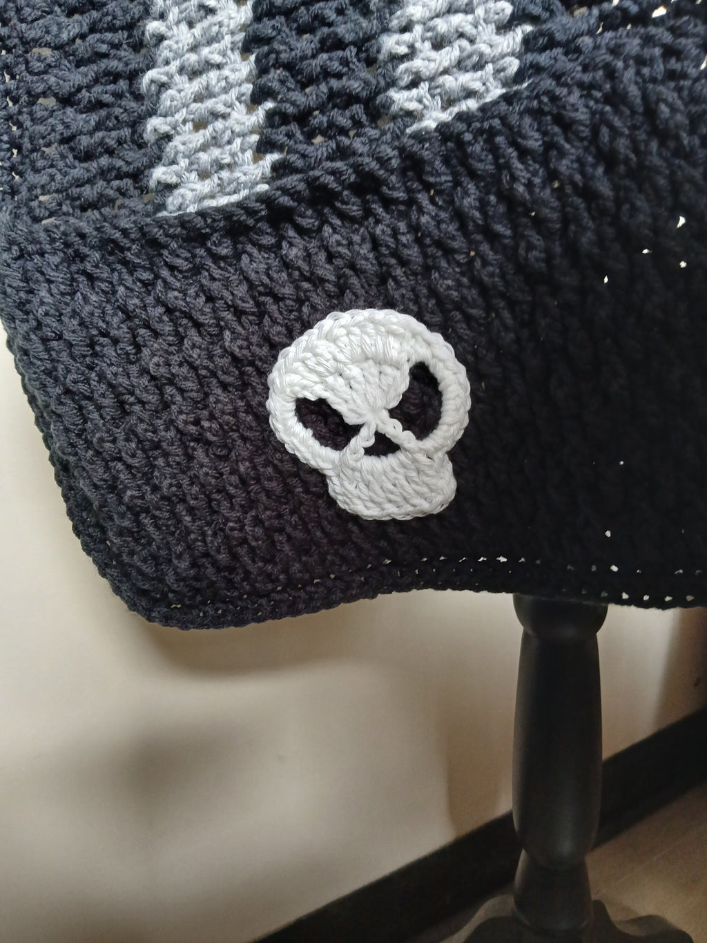 Wednesday Vibes Pocket Scarf